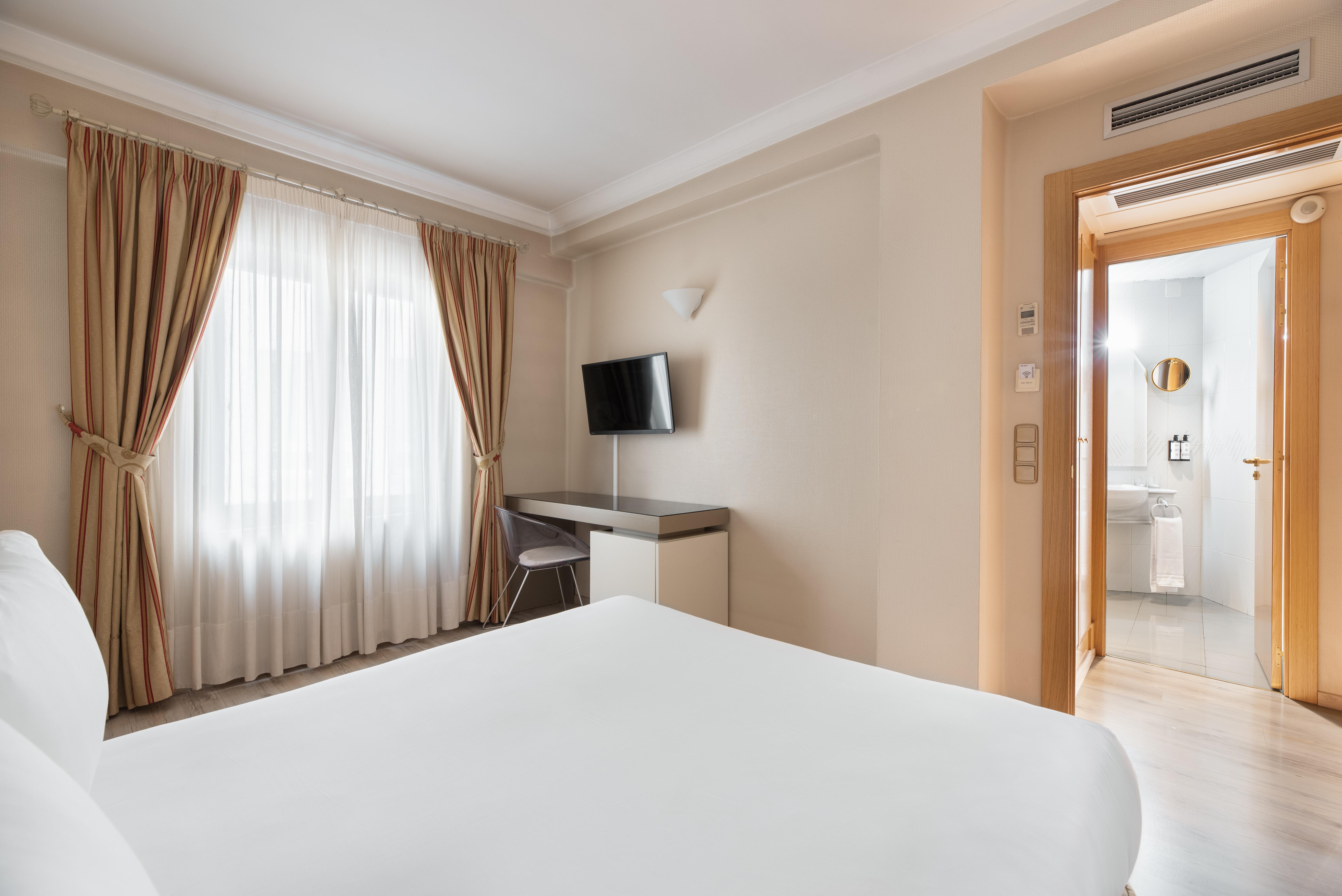 Hotel Crisol Almirante Bonifaz Burgo Zewnętrze zdjęcie