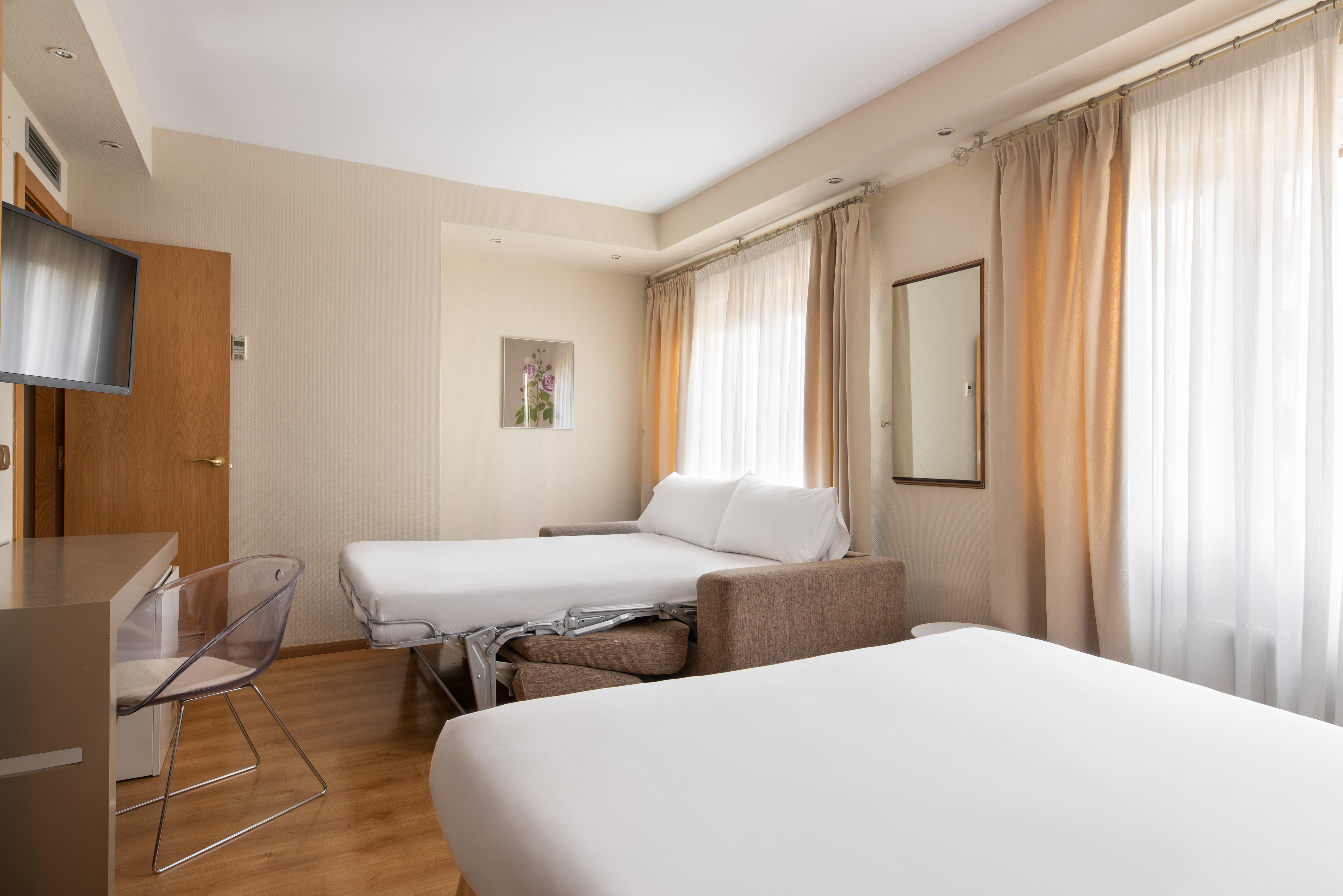 Hotel Crisol Almirante Bonifaz Burgo Zewnętrze zdjęcie