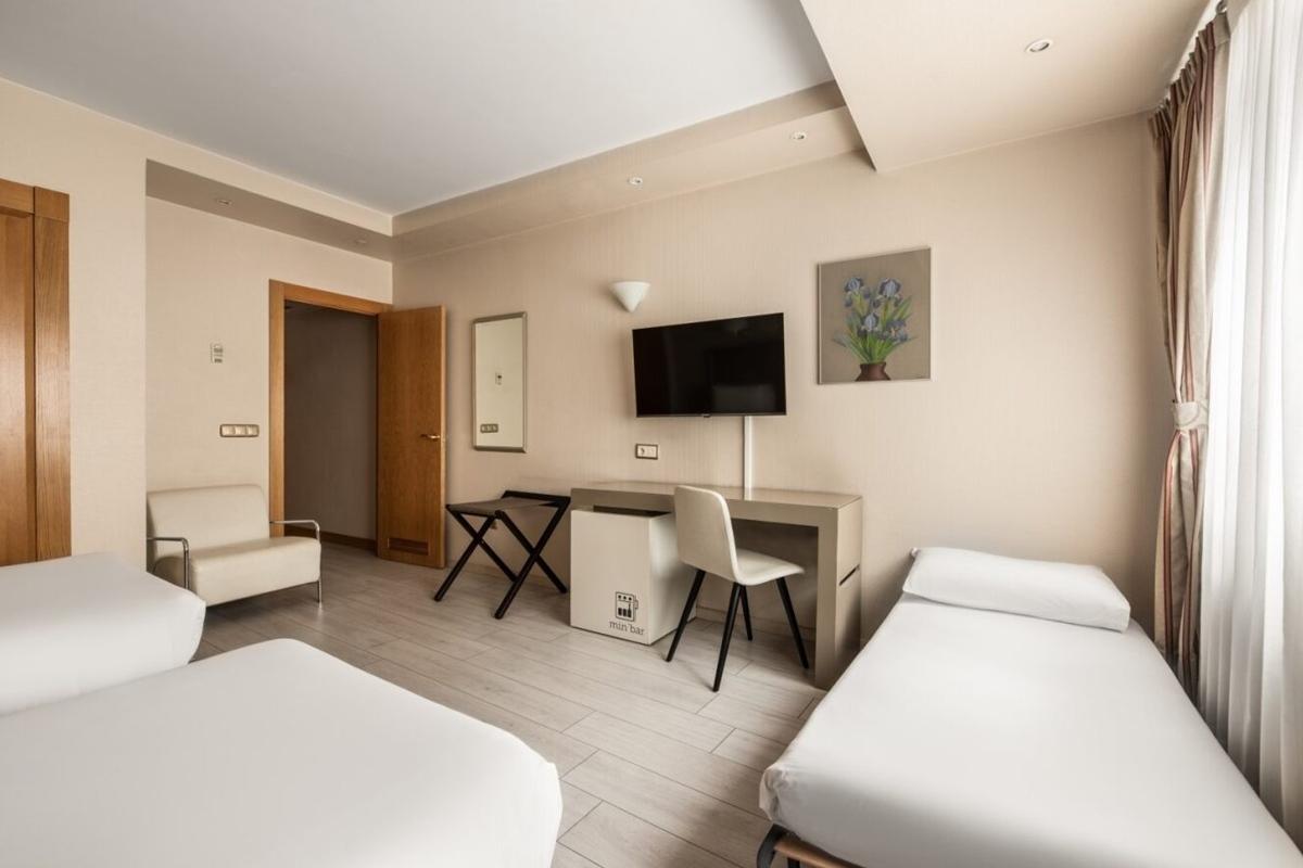 Hotel Crisol Almirante Bonifaz Burgo Zewnętrze zdjęcie